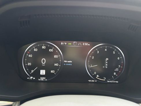 Used 2021 Volvo XC60 T5 Momentum w/ Advanced Package image 34