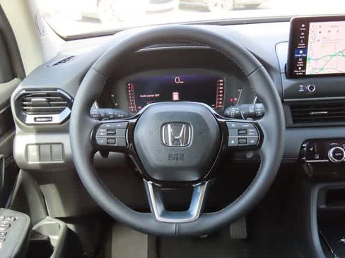 New 2026 Honda Pilot Touring image 22