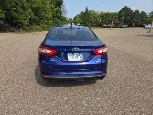 Used 2013 Ford Fusion SE FWD image 13