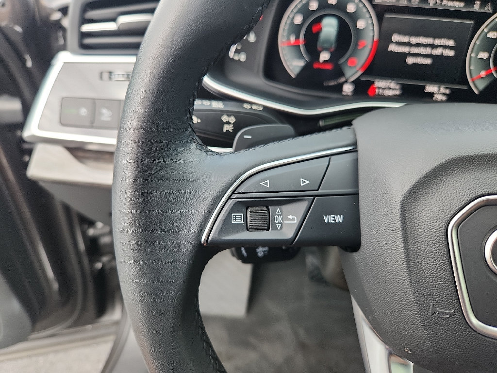 Certified 2024 Audi Q7 2.0T Premium Plus AWD/4WD image 21