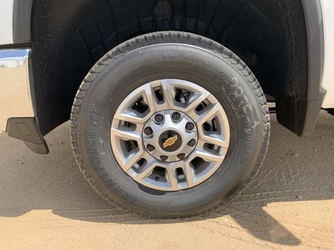 New 2026 Chevrolet Silverado 2500 W/T RWD image 31