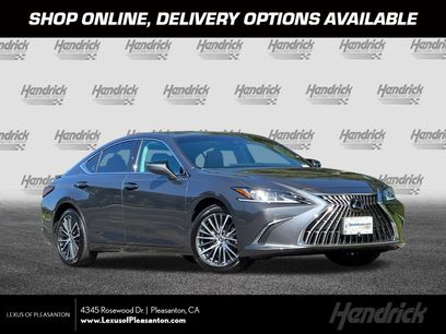Certified 2025 Lexus ES 300h w/ Premium Package