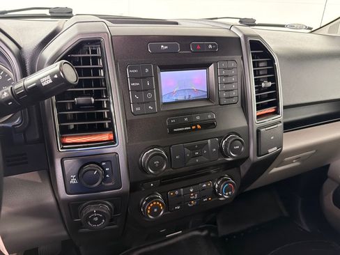 Used 2018 Ford F150 XLT w/ Equipment Group 301A Mid AWD/4WD image 15