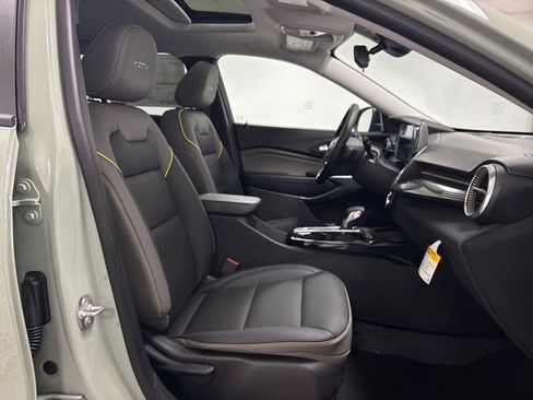 New 2026 Chevrolet Trax ACTIV w/ Sunroof Package image 18