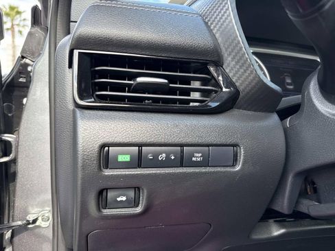 Certified 2024 Nissan Sentra SV image 32