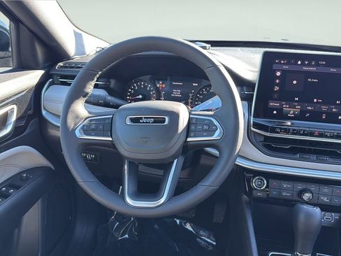 New 2026 Jeep Compass Limited image 15