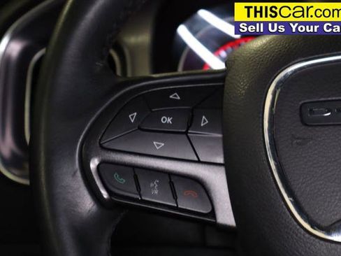 Used 2016 Dodge Charger SE RWD image 18