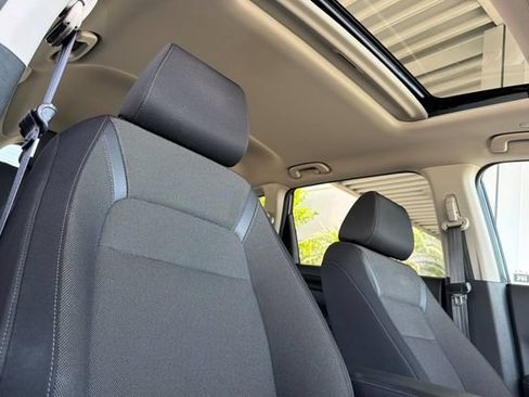 Certified 2025 Honda CR-V EX image 21