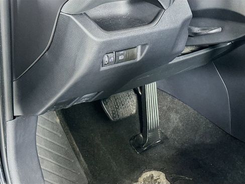 Certified 2024 Toyota RAV4 XLE image 10