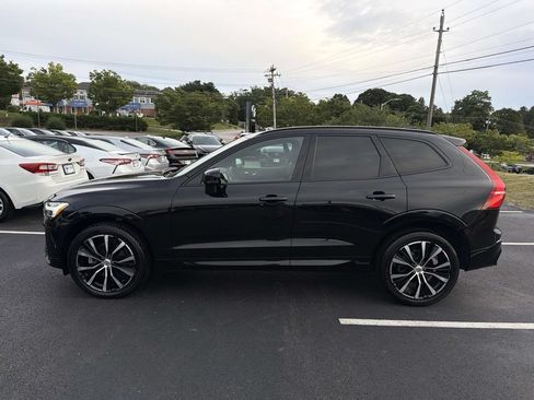 Used 2024 Volvo XC60 B5 Plus w/ Protection Package Premier AWD/4WD image 2