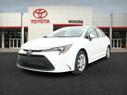 New 2026 Toyota Corolla LE image 5