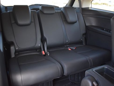 Used 2025 Honda Odyssey EX-L image 17