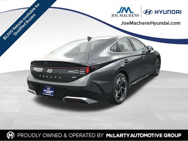 New 2026 Hyundai Sonata SEL AWD/4WD image 8