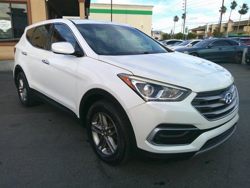 Used 2018 Hyundai Santa Fe Sport image 10
