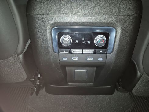 Certified 2023 GMC Yukon Denali Ultimate image 23