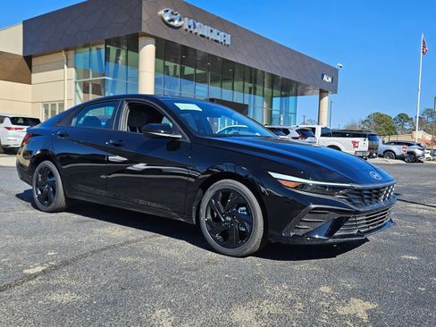 New 2026 Hyundai Elantra Sport FWD image 1