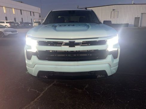 Used 2023 Chevrolet Silverado 1500 RST image 12