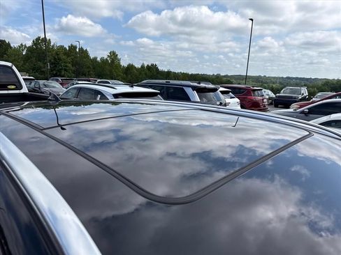 Used 2021 Genesis GV80 2.5T AWD/4WD image 9
