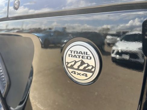 Used 2019 Jeep Wrangler Unlimited Sahara image 63