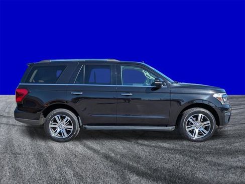 Certified 2024 Ford Expedition Limited RWD image 3
