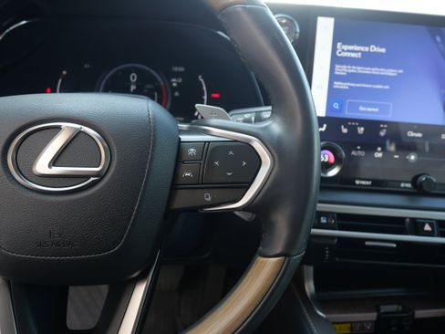 Used 2023 Lexus RX 350 FWD image 13