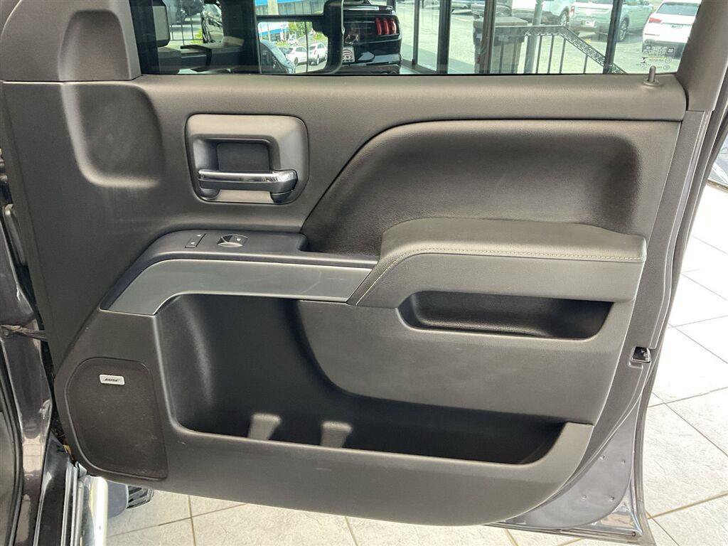 Used 2015 Chevrolet Silverado 2500 LT w/ LT Convenience Package AWD/4WD image 13