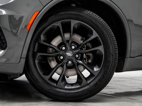 Used 2021 Dodge Durango SXT RWD image 6
