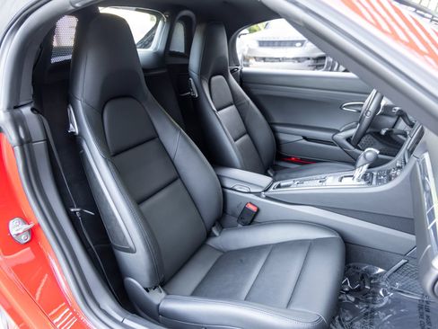 Used 2014 Porsche Boxster RWD image 61