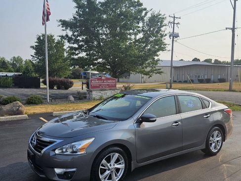 Used 2014 Nissan Altima 2.5 SL w/ Technology Package FWD image 1