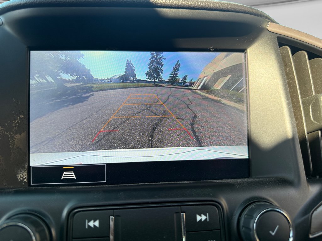 Used 2023 GMC Terrain AT4 w/ Infotainment Package II AWD/4WD image 18