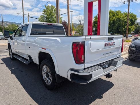 Used 2021 GMC Sierra 2500 Denali w/ Denali Ultimate Package AWD/4WD image 7