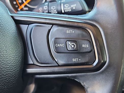 Used 2018 Jeep Wrangler Unlimited Sport S image 25