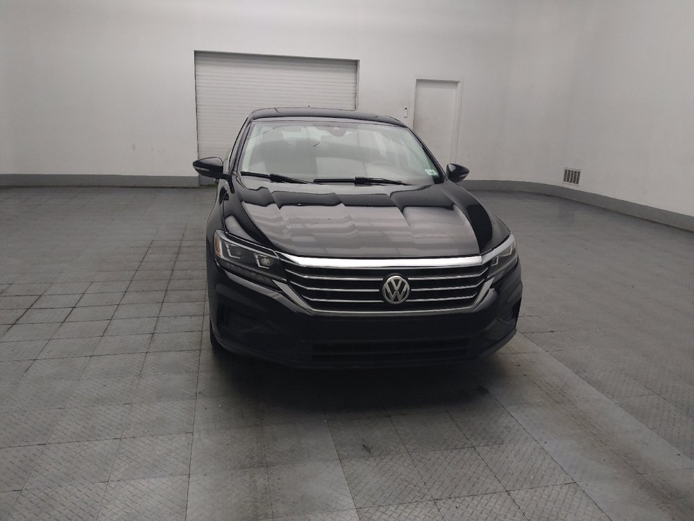 Used 2021 Volkswagen Passat 2.0T SE FWD image 14