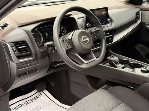 Certified 2023 Nissan Rogue SV AWD/4WD image 14