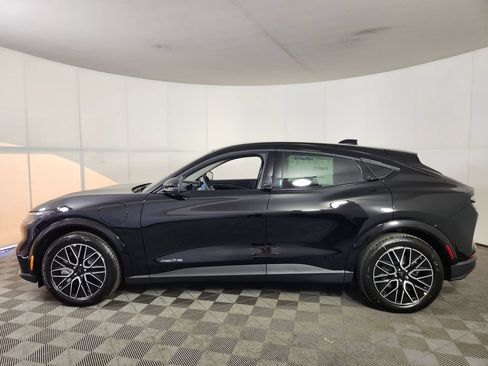 New 2026 Ford Mustang Mach-E Premium AWD/4WD image 4