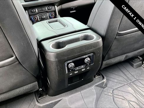 Used 2024 Chevrolet Tahoe Premier w/ Advanced Technology Package AWD/4WD image 11
