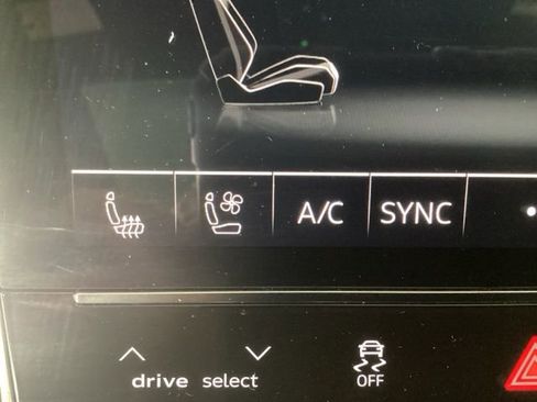 Used 2025 Audi Q7 3.0T Premium Plus w/ Premium Plus Package image 26