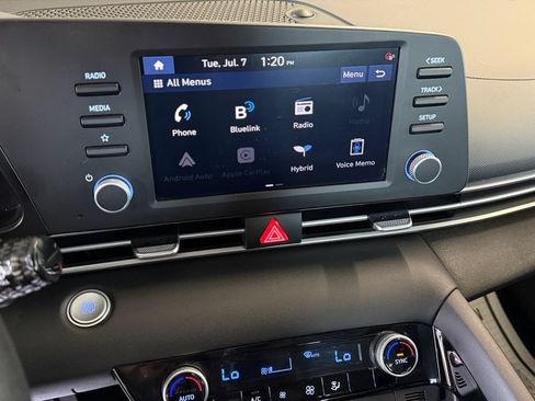 Certified 2023 Hyundai Elantra Blue FWD image 28