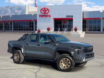 New 2026 Toyota Tacoma 4x4 Double Cab Hybrid w/ Tow Tech Package