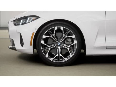 New 2026 BMW 430i Coupe w/ Premium Package image 7