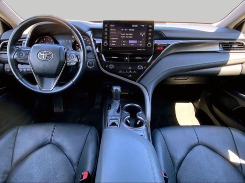 Used 2024 Toyota Camry XSE FWD image 15