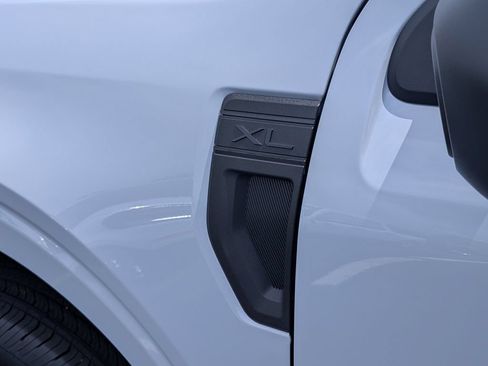 New 2026 Ford Maverick XL FWD image 16