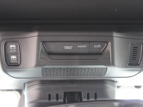 Used 2026 Jeep Wrangler Unlimited Sport AWD/4WD image 18