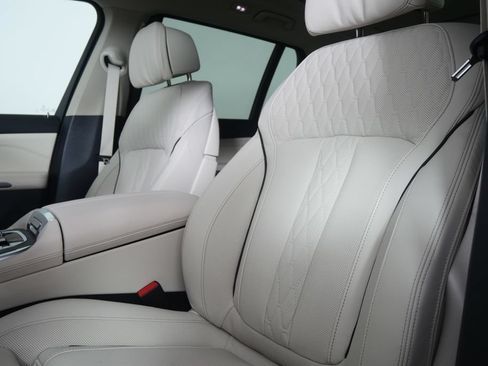 New 2027 BMW X7 xDrive40i AWD/4WD image 10