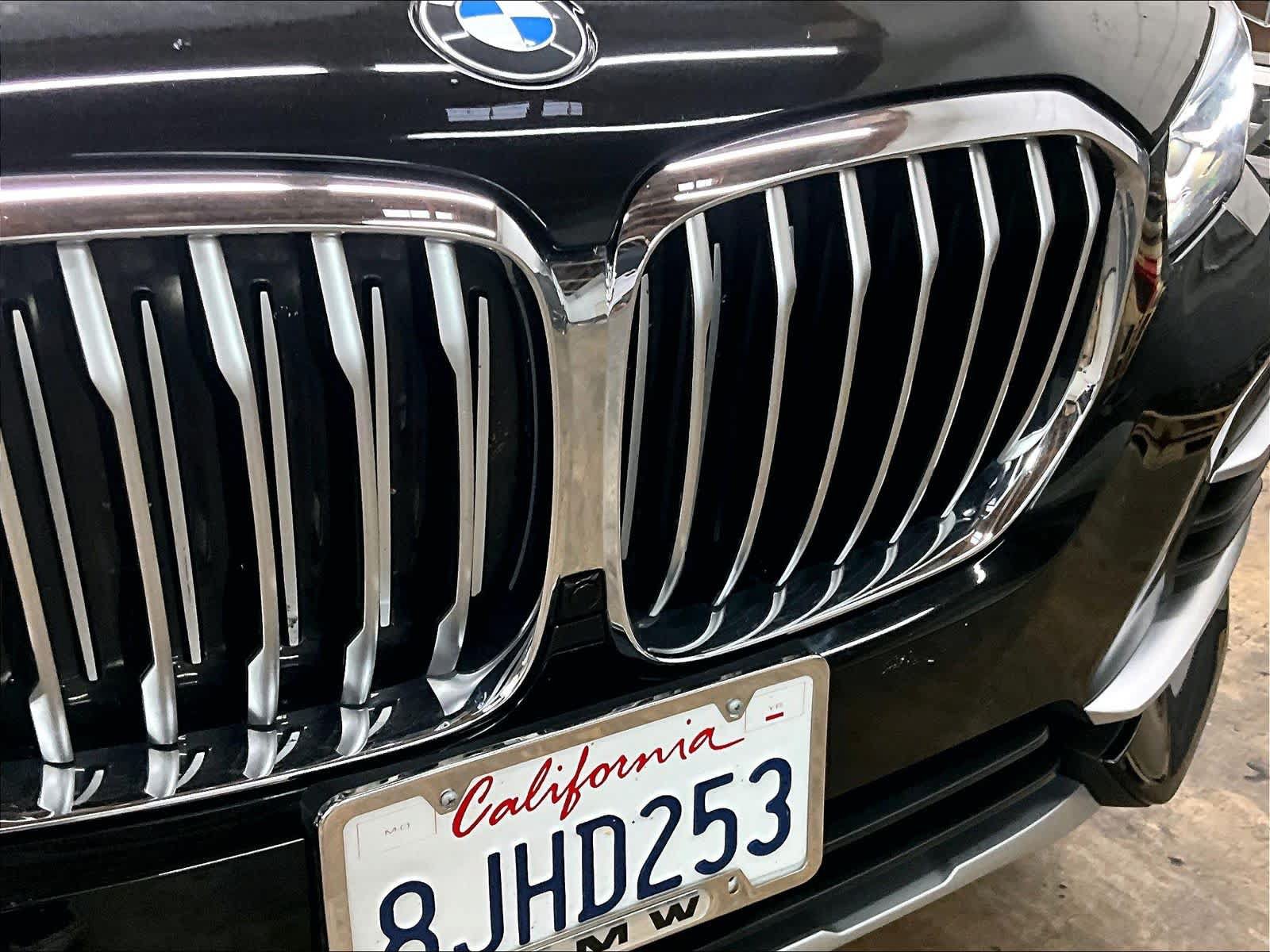 Used 2019 BMW X5 xDrive40i w/ Convenience Package AWD/4WD image 32
