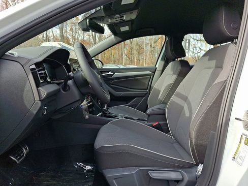 New 2026 Volkswagen Jetta Sport image 9