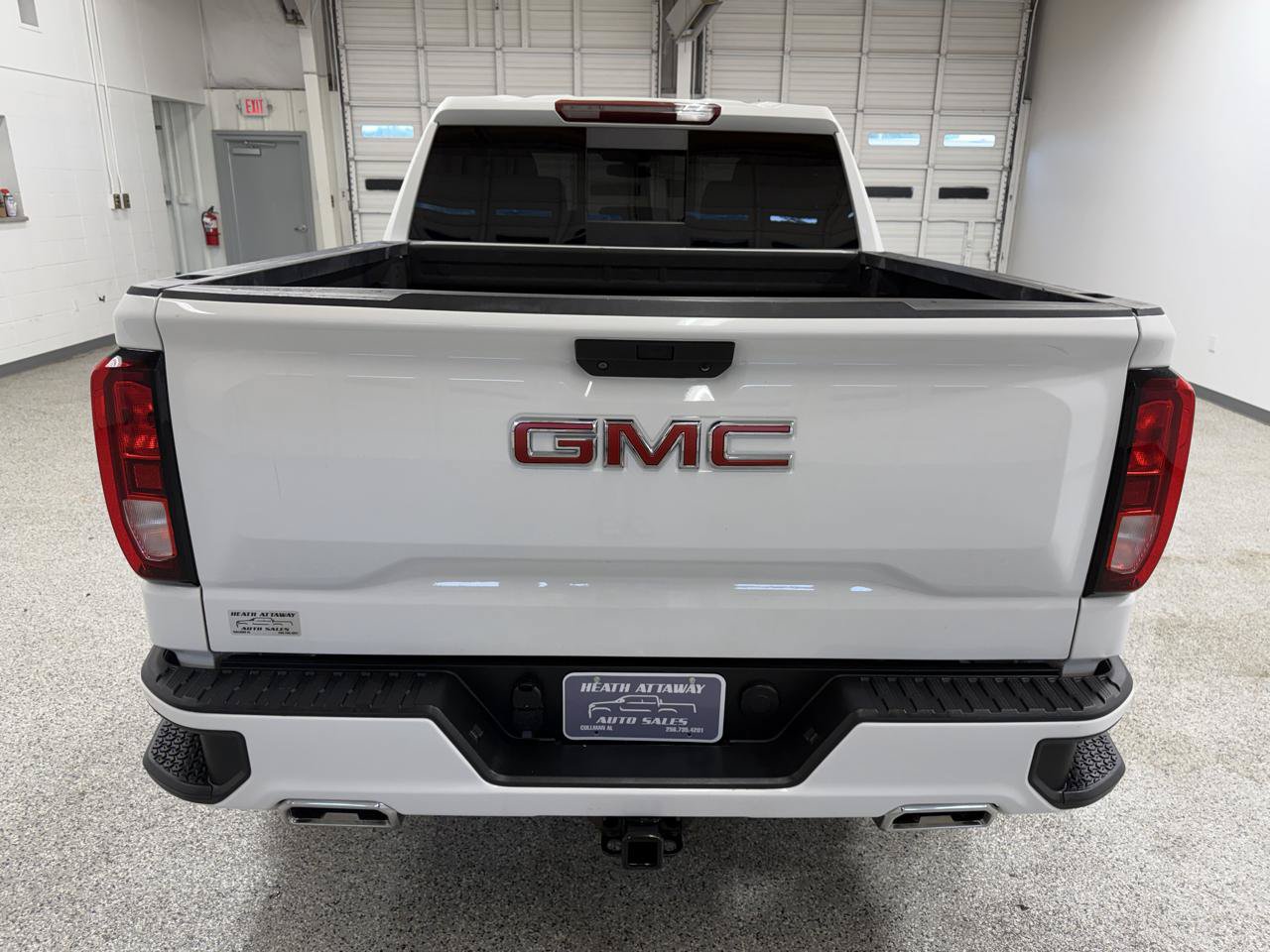 Used 2021 GMC Sierra 1500 Elevation w/ Preferred Package AWD/4WD image 6