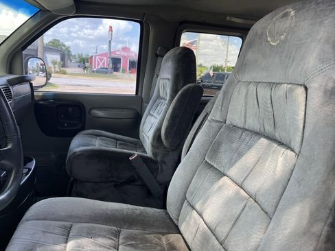 Used 1997 Chevrolet Express 1500 image 17