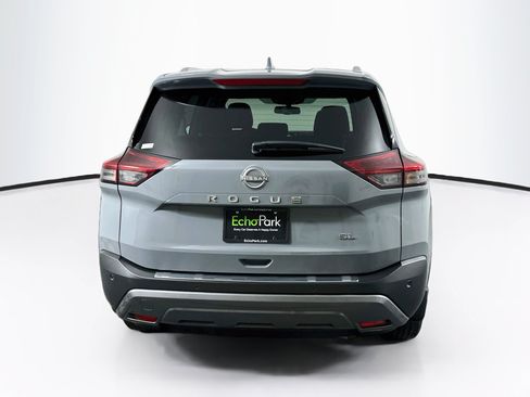Used 2023 Nissan Rogue SL FWD image 7