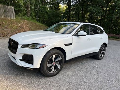 Used 2022 Jaguar F-PACE S AWD/4WD image 4